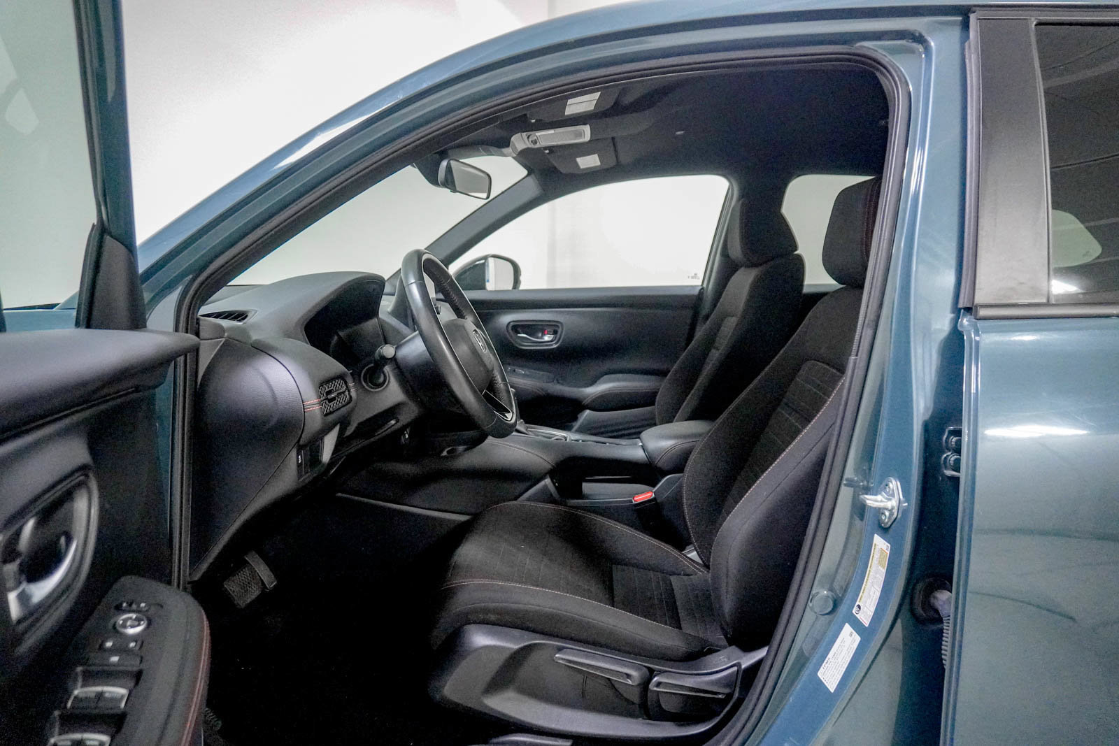 Used 2024 Honda HR-V Sport image 19