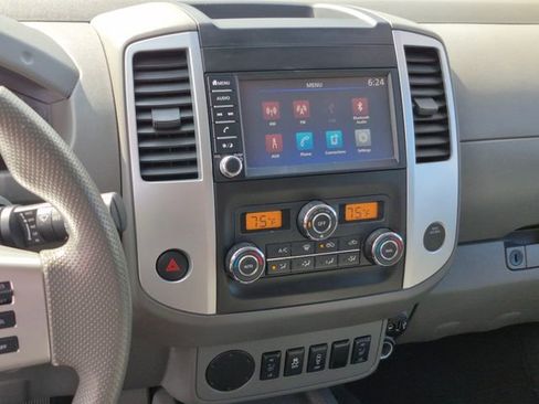 Used 2021 Nissan Frontier SV RWD image 14