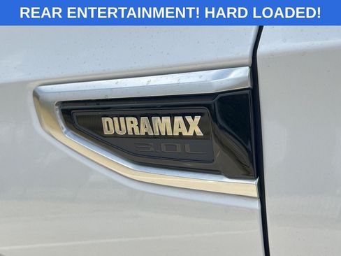 Used 2024 GMC Yukon Denali w/ Advanced Technology Package AWD/4WD image 7