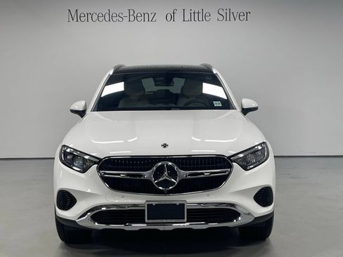 Used 2026 Mercedes-Benz GLC 300 4MATIC image 9
