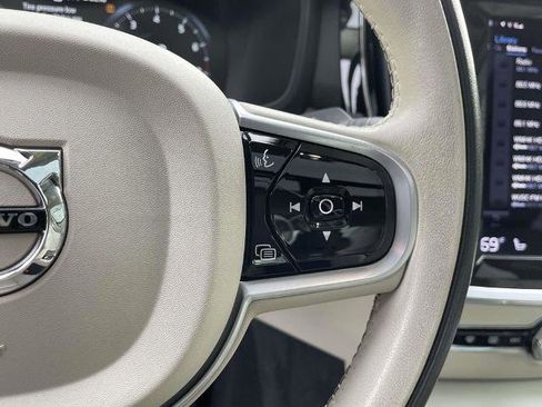 Used 2021 Volvo S60 T5 Momentum w/ Advanced Package image 20