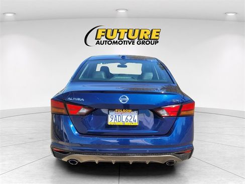 Used 2022 Nissan Altima 2.5 SR image 5