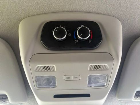 Used 2024 Ford Transit 350 XLT RWD image 27