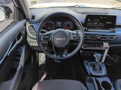 Used 2022 Kia Seltos Nightfall Edition AWD/4WD image 16