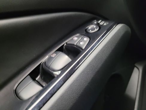 Used 2025 Nissan Altima 2.5 SR FWD image 27