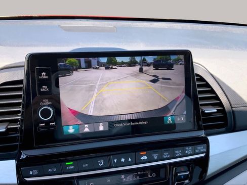 Used 2025 Honda Odyssey EX-L image 28