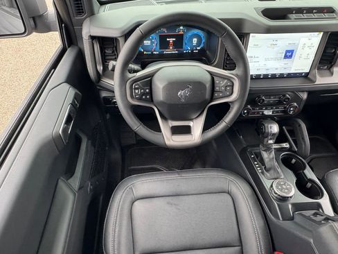 New 2025 Ford Bronco Big Bend w/ Black Diamond Package AWD/4WD image 17