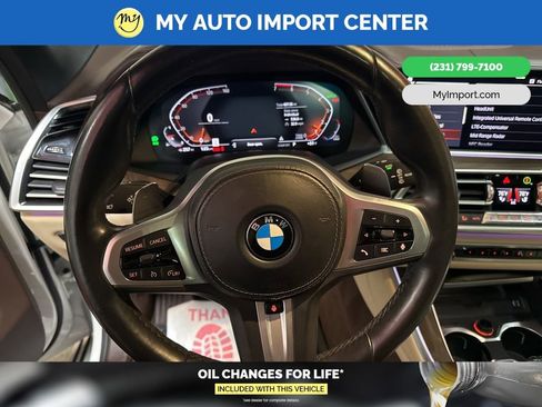 Used 2019 BMW X5 xDrive50i w/ Executive Package image 16