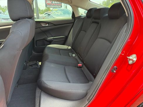 Used 2017 Honda Civic EX image 9