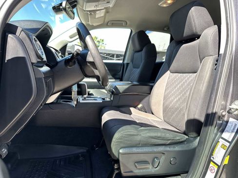 Used 2019 Toyota Tundra SR5 image 13