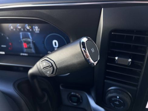 Used 2025 Ford F450 Platinum image 26