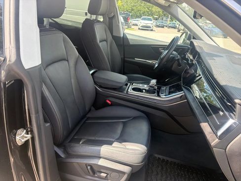 Used 2023 Audi Q8 Premium w/ Convenience Package AWD/4WD image 20