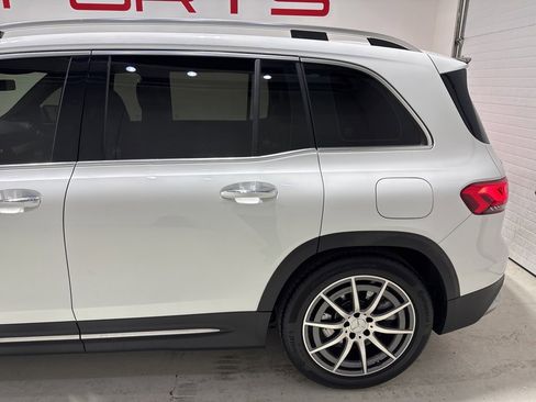 Used 2021 Mercedes-Benz GLB 35 AMG 4MATIC w/ Premium Package image 6