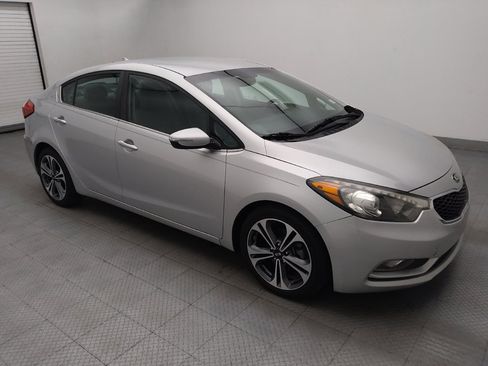 Used 2016 Kia Forte EX FWD image 11
