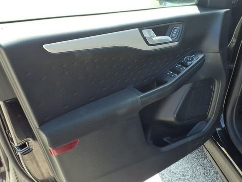 Used 2020 Ford Escape SE AWD/4WD image 8