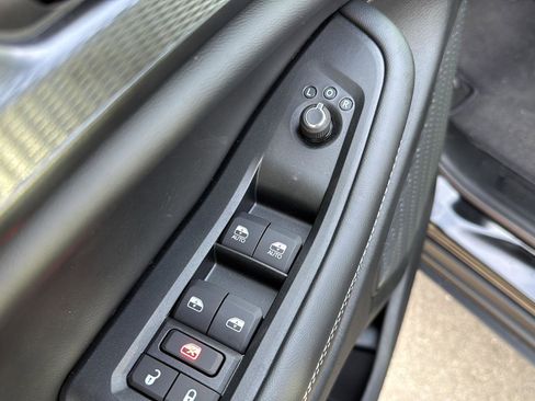 New 2025 Jeep Grand Cherokee Laredo X image 12