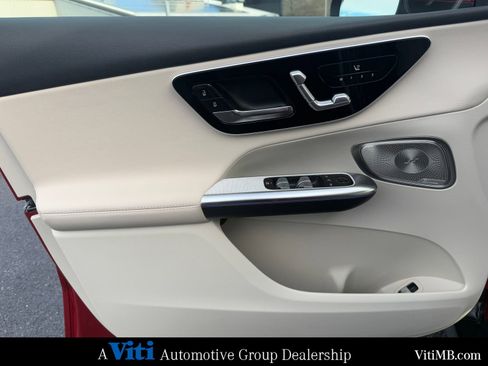 Certified 2025 Mercedes-Benz GLC 300 4MATIC image 16