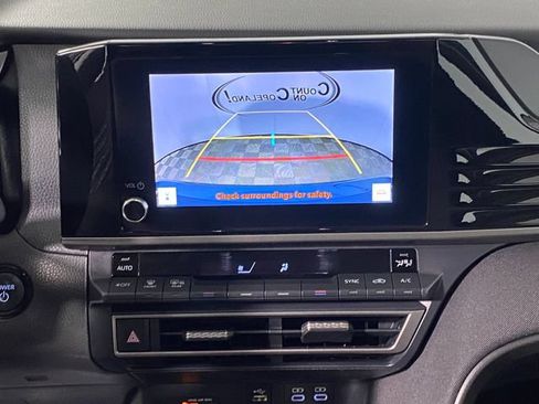 Used 2025 Toyota Camry LE FWD image 15