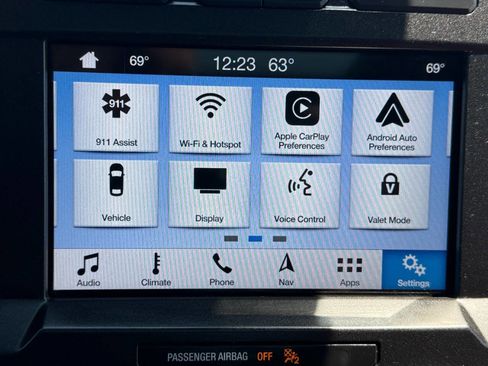 Used 2018 Ford F150 King Ranch w/ Equipment Group 601A Luxury RWD image 19