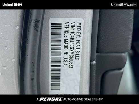 Used 2021 Jeep Grand Cherokee Overland image 15