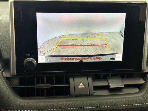 Certified 2024 Toyota RAV4 XLE w/ Convenience Package AWD/4WD image 19
