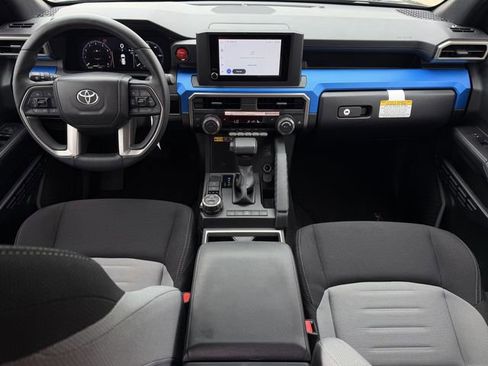Certified 2025 Toyota 4Runner TRD Off-Road AWD/4WD image 12
