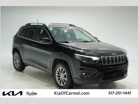 Used 2021 Jeep Cherokee Latitude Lux w/ Mopar Interior Package image 1