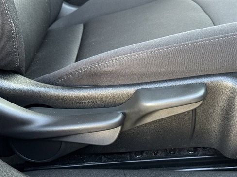 Used 2023 Chevrolet Malibu LT image 30