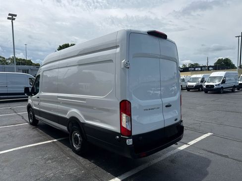 Used 2024 Ford Transit 250 148 High Roof Extended w/ Load Area Protection Package RWD image 7