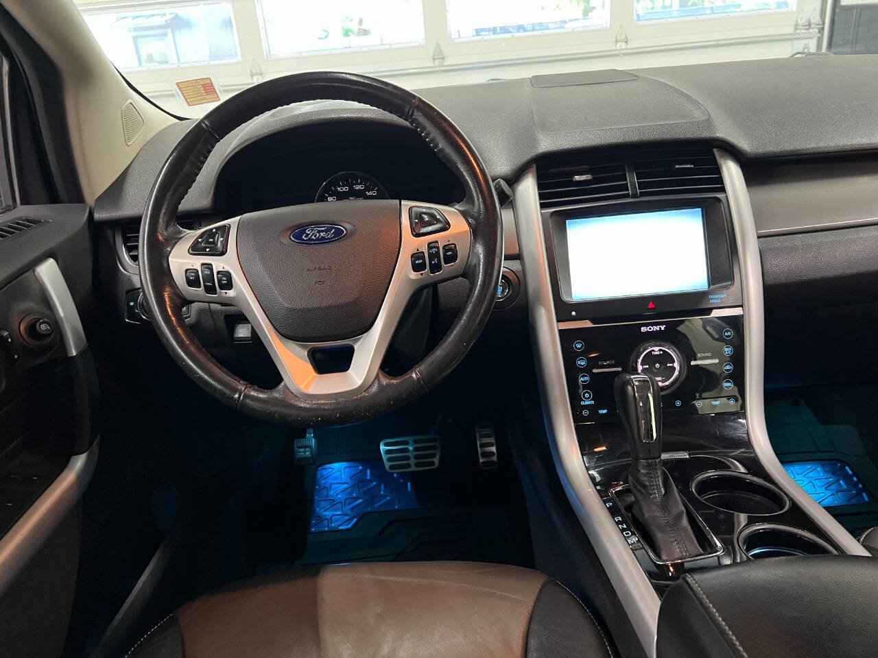 Used 2011 Ford Edge Sport w/ Canadian Touring Pkg AWD/4WD image 8