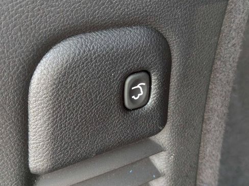 Used 2024 Dodge Durango GT AWD/4WD image 15