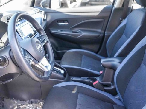 Used 2024 Nissan Versa SV FWD image 17