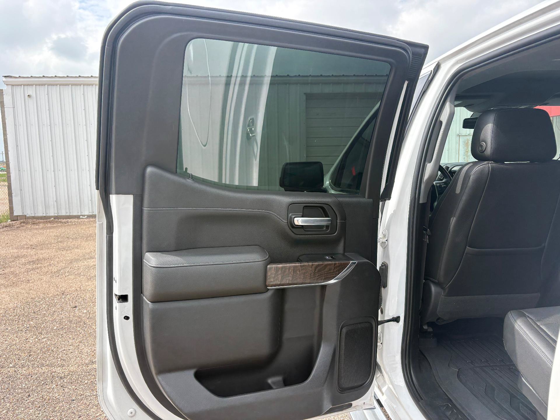Used 2019 GMC Sierra 1500 Denali AWD/4WD image 28