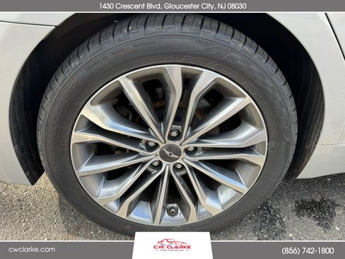 Used 2016 Hyundai Genesis 3.8 w/ Option Group 02 image 11