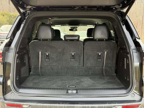 Used 2025 Buick Enclave Preferred image 15