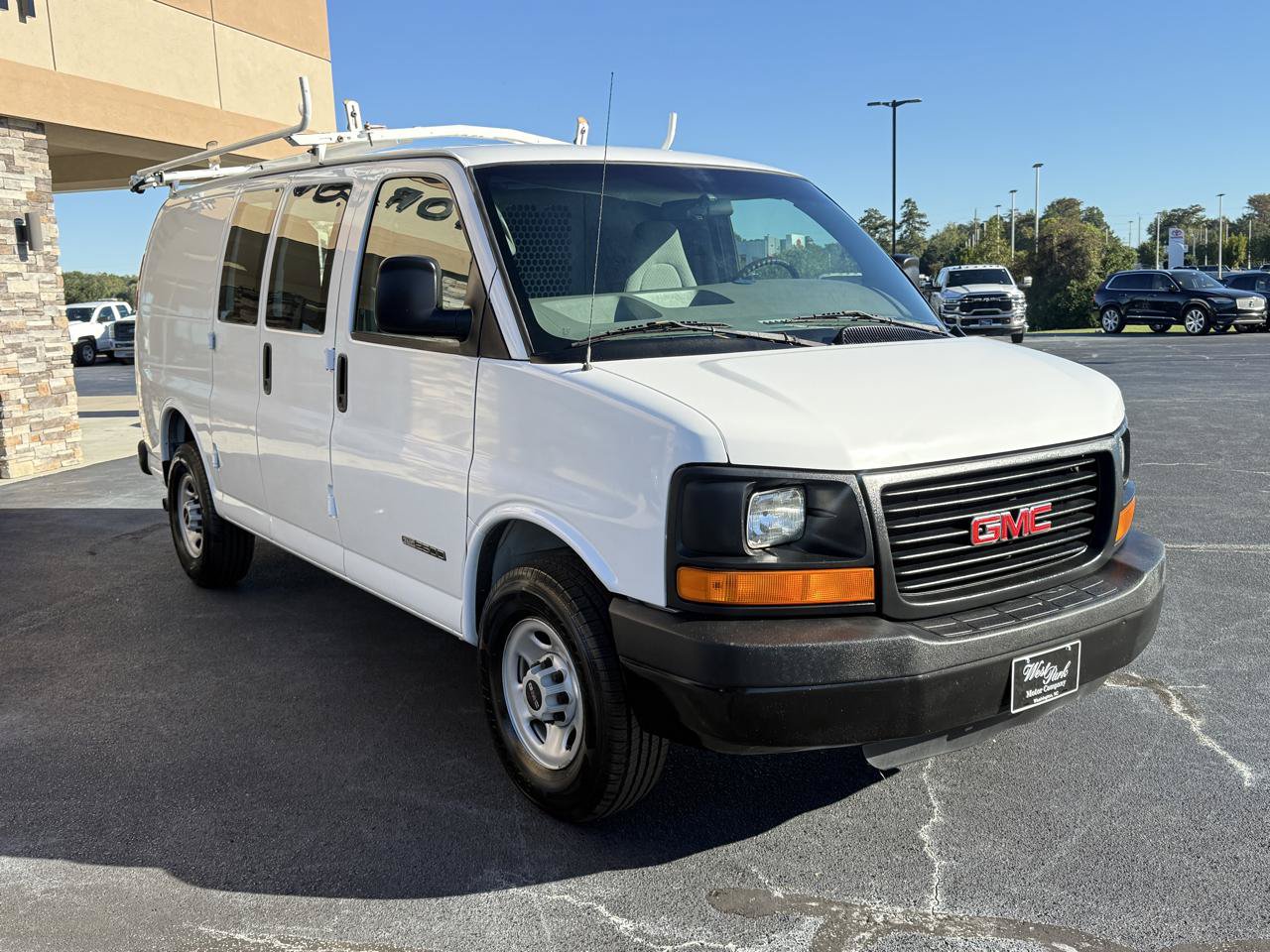 Used 2005 GMC Savana 2500 RWD image 6