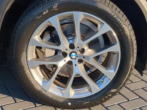 Certified 2023 BMW X5 xDrive40i w/ Premium Package image 12