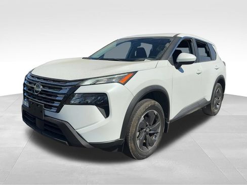 Used 2024 Nissan Rogue SV FWD image 1