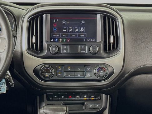 Used 2020 GMC Canyon SLT w/ Driver Alert Package AWD/4WD image 14