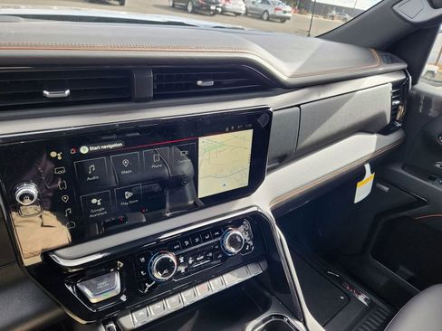 New 2026 GMC Sierra 1500 AT4 w/ AT4 Premium Package AWD/4WD image 19