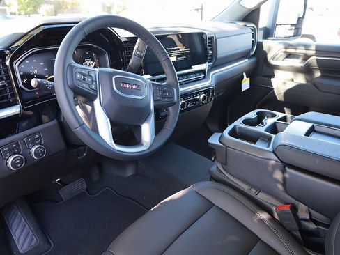 New 2026 GMC Sierra 3500 SLT image 12