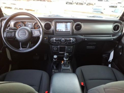 Used 2023 Jeep Gladiator Sport AWD/4WD image 21