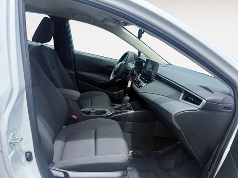 Used 2024 Toyota Corolla LE FWD image 19