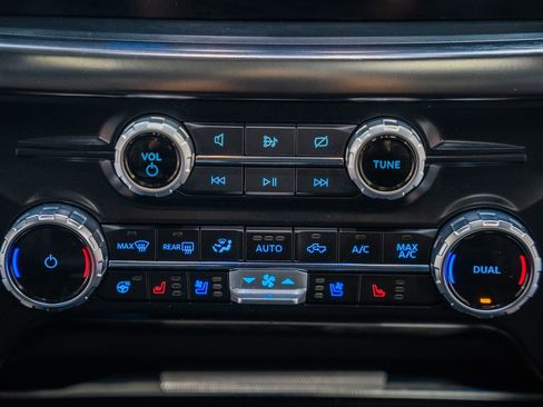 Certified 2023 Ford F150 Lariat w/ Equipment Group 502A High image 32