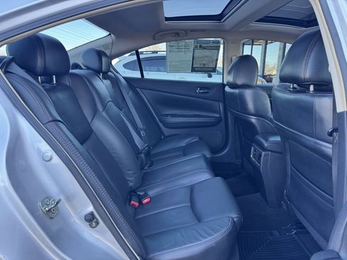 Used 2014 Nissan Maxima 3.5 SV w/ Premium Package image 19