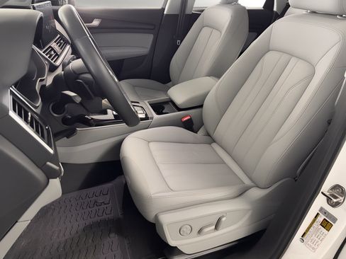 Certified 2023 Audi Q5 2.0T Premium Plus w/ Premium Plus Package AWD/4WD image 5