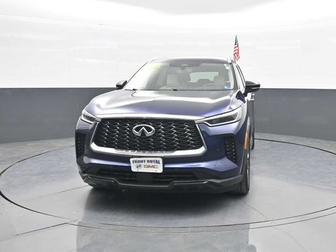 Used 2023 INFINITI QX60 Luxe w/ Cargo Package AWD/4WD image 3