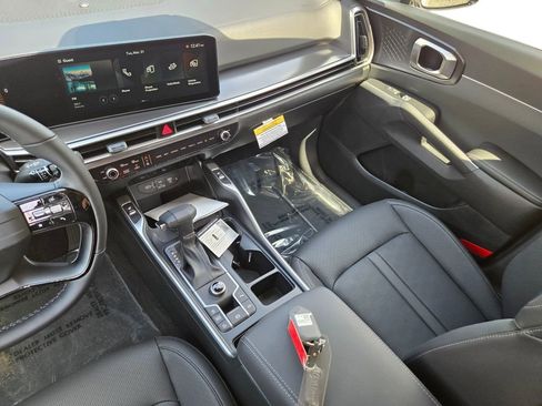New 2026 Kia Sorento S FWD image 24