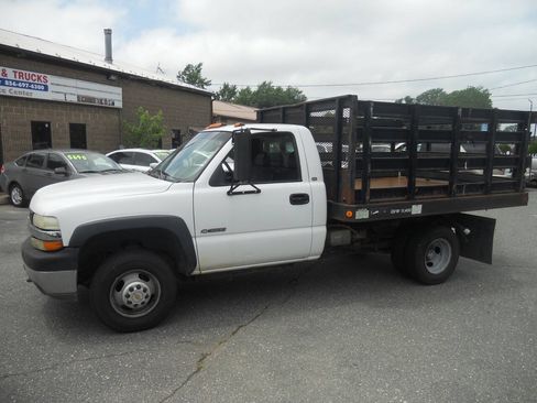 Used 2002 Chevrolet Silverado 3500 2WD Regular Cab image 6