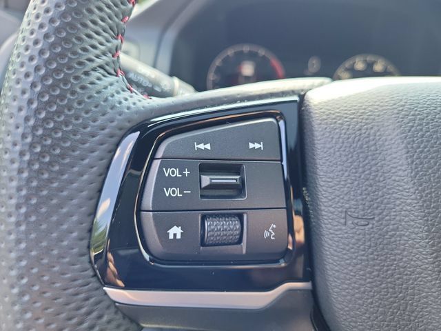 Certified 2024 Honda Ridgeline Black Edition image 18